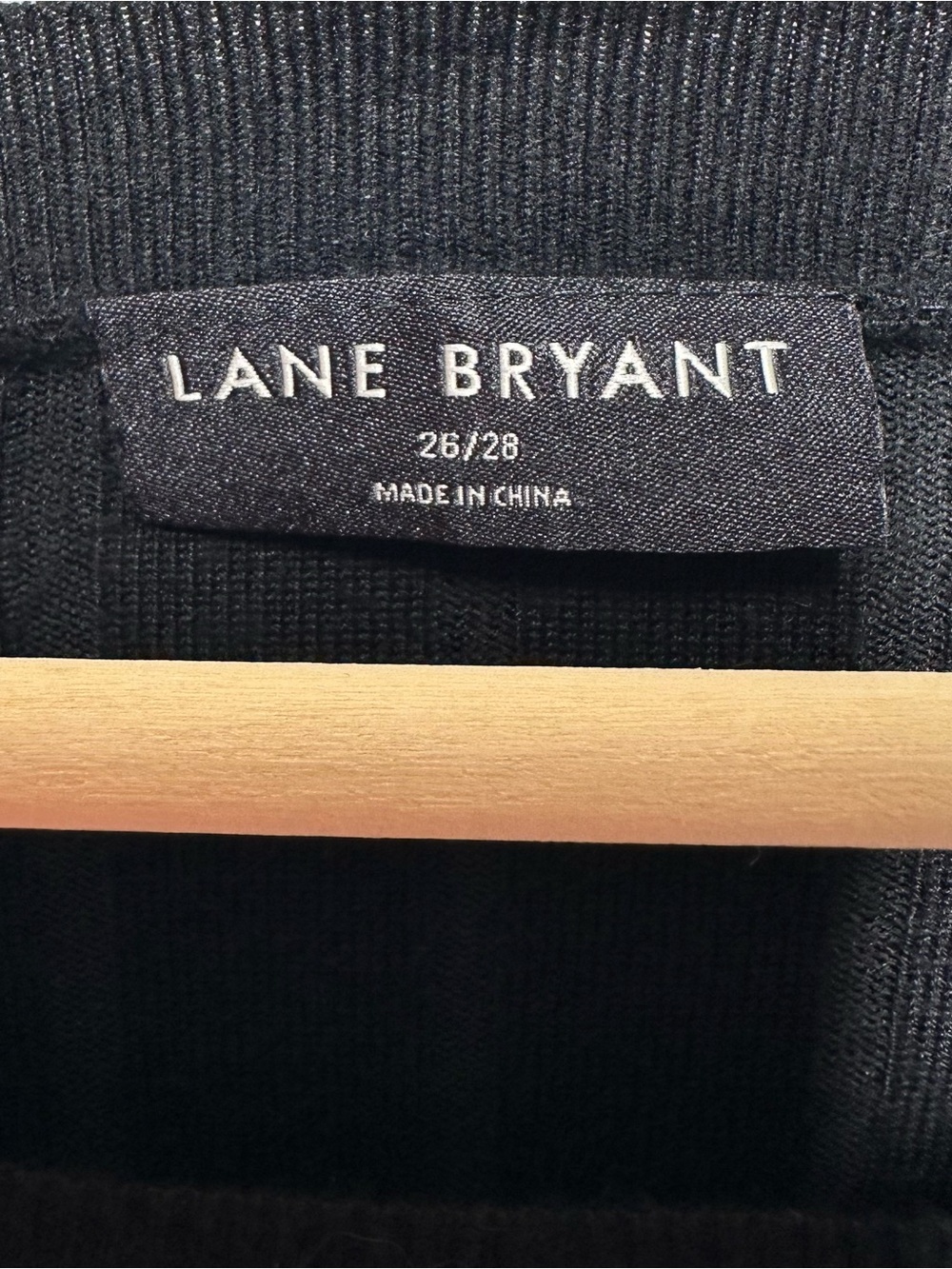 Lane Bryant 26/28 Black White Striped Ribbed Button Shoulder Sweater - Picture 3 of 5